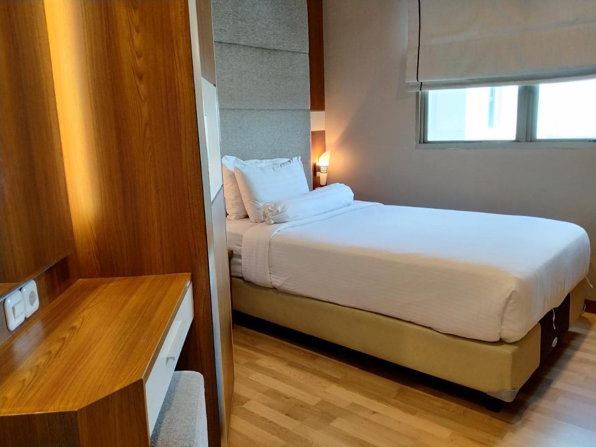Apartemen Puncak Marina Сурабая Экстерьер фото