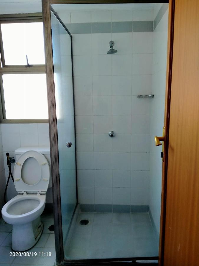 Apartemen Puncak Marina Сурабая Экстерьер фото