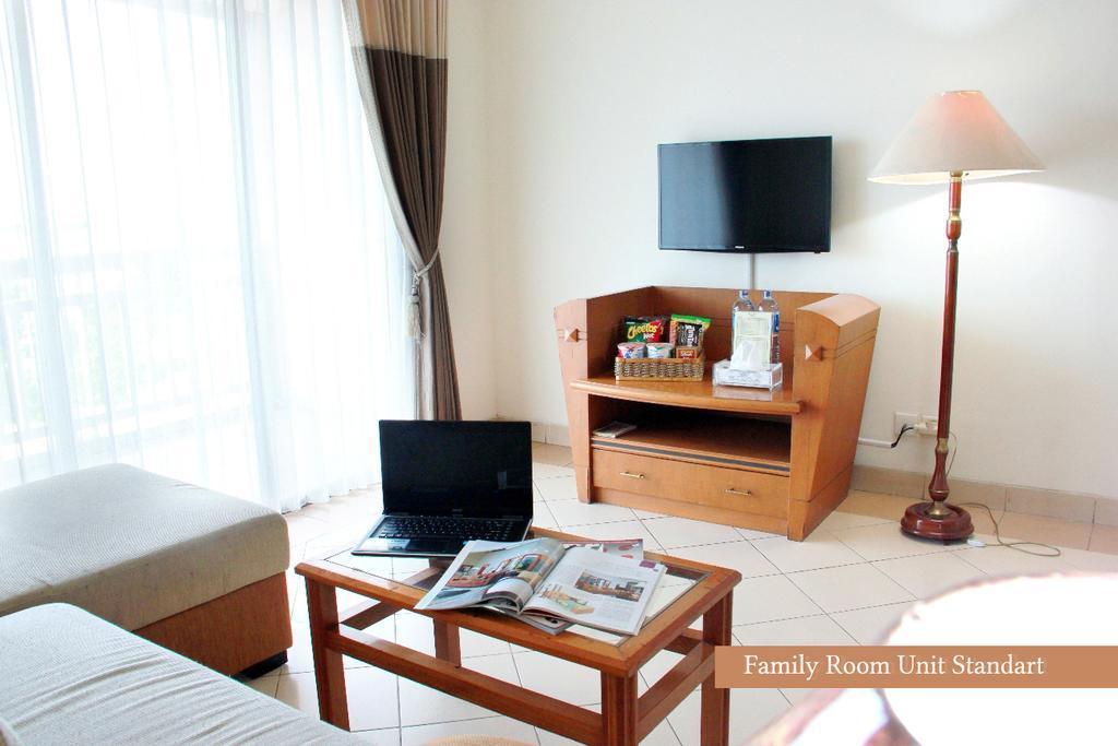 Apartemen Puncak Marina Сурабая Экстерьер фото